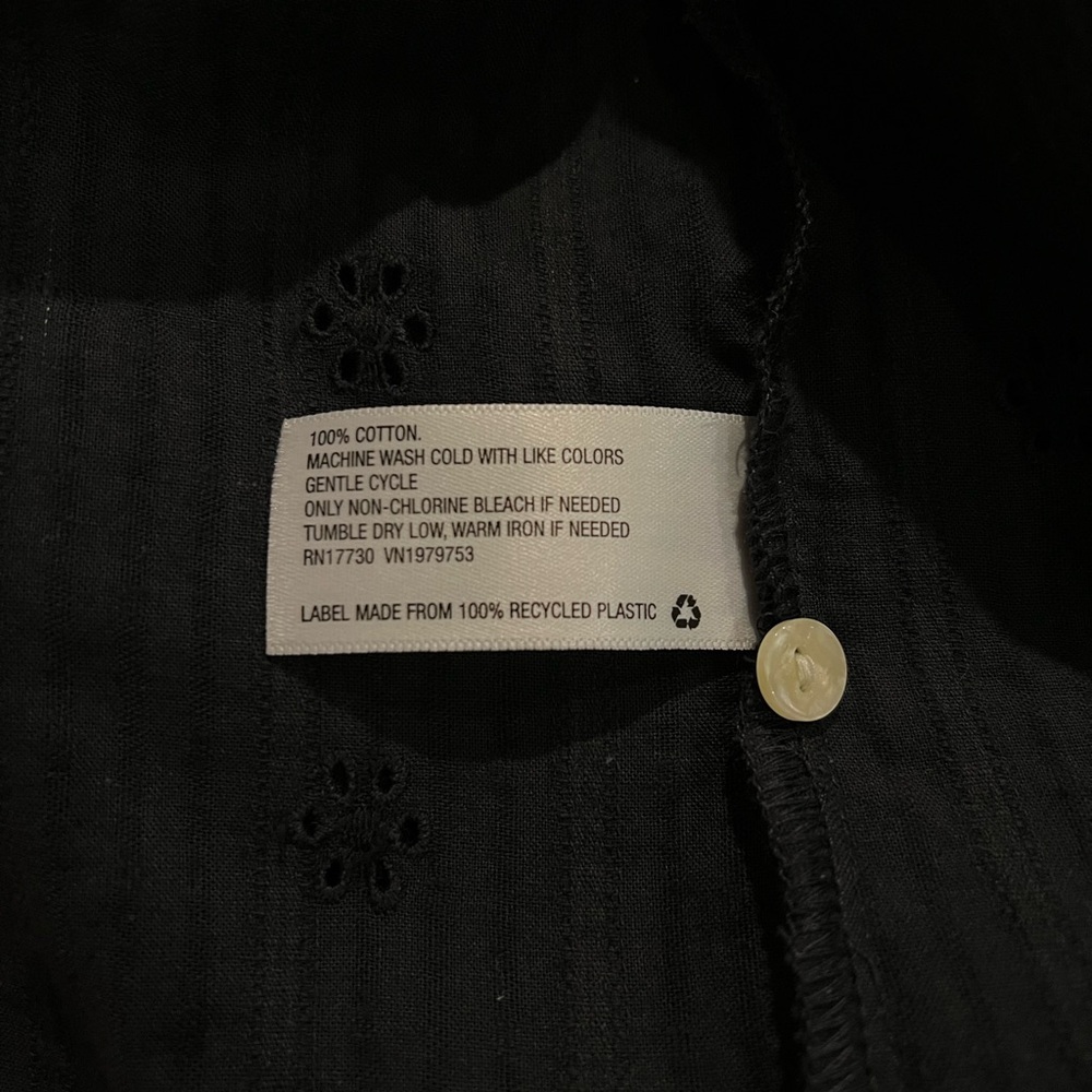 NEW Universal Thread Black Ruffle Blouse - Picture 10 of 14